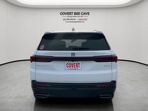 New 2026 Buick Enclave Sport Touring w/ LPO, Floor Liner Package image 8