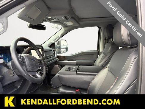 Certified 2024 Ford F350 Lariat w/ Camper Package image 9