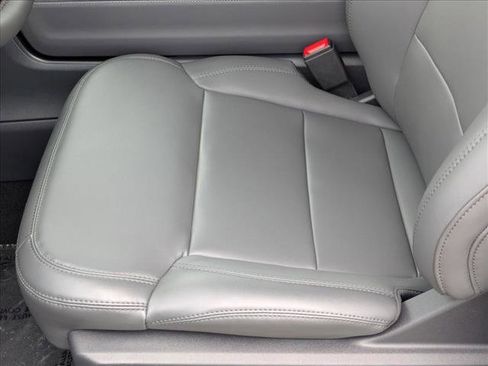 New 2026 Ford Expedition Active RWD image 4