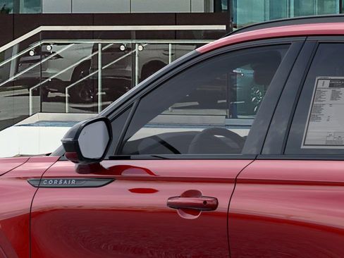 New 2026 Lincoln Corsair Premiere image 20