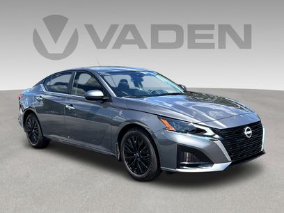 Used 2025 Nissan Altima 2.5 SV w/ SV Special Edition Package