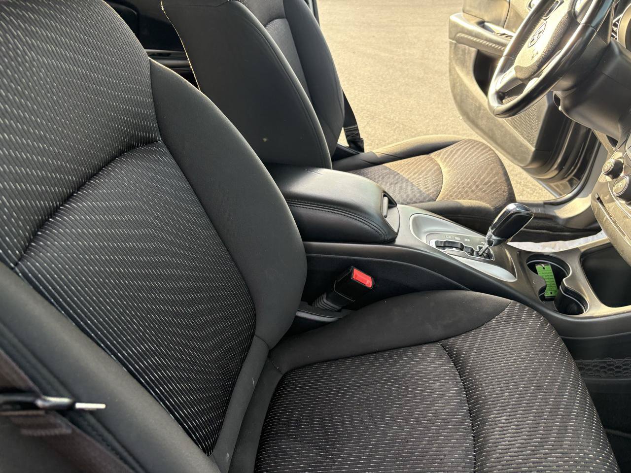 Used 2016 Dodge Journey SE w/ Flexible Seating Group FWD image 37