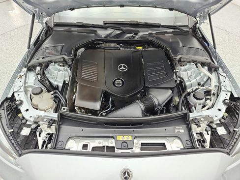 Used 2022 Mercedes-Benz C 300 Sedan image 12