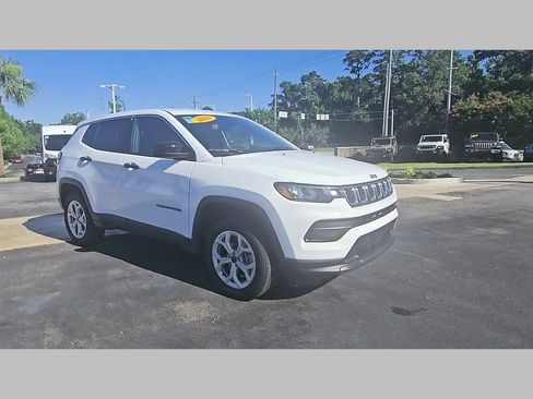 Used 2025 Jeep Compass Sport AWD/4WD image 35