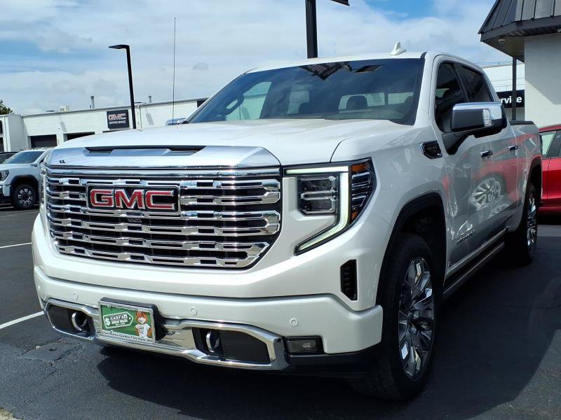 Used 2024 GMC Sierra 1500 Denali w/ Denali Reserve Package AWD/4WD image 8