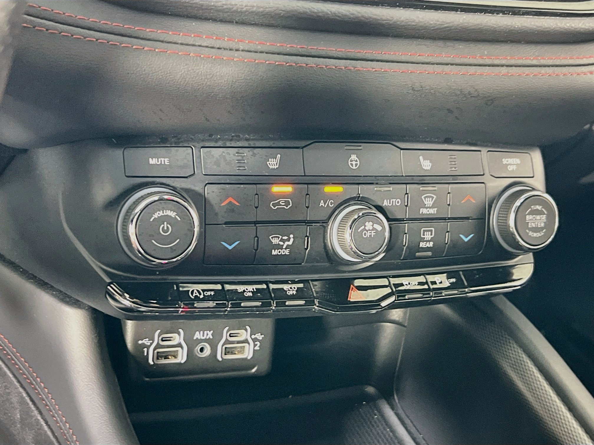 Used 2023 Dodge Durango GT AWD/4WD image 15