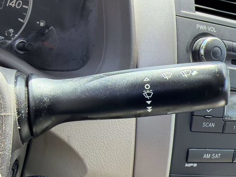 Used 2010 Toyota Corolla LE FWD image 25
