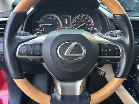 Used 2022 Lexus RX 350L FWD w/ Premium Package image 17