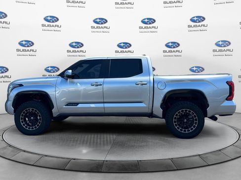 Used 2023 Toyota Tundra Platinum AWD/4WD image 2