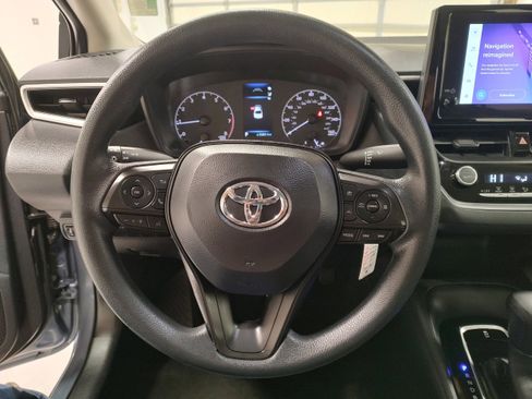 Used 2024 Toyota Corolla LE image 5