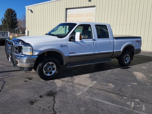 Used 2004 Ford F250 King Ranch image 3