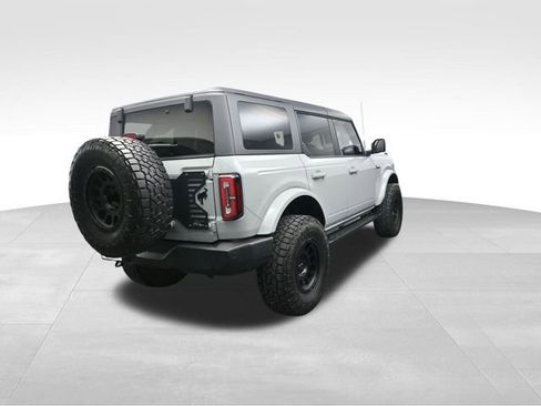 Used 2024 Ford Bronco Outer Banks image 7