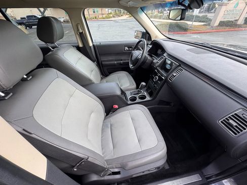 Used 2018 Ford Flex Limited w/ Equipment Group 301A image 12