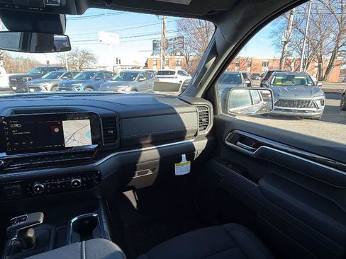 New 2025 GMC Sierra 1500 Elevation w/ LPO, Elevation Black Package image 27