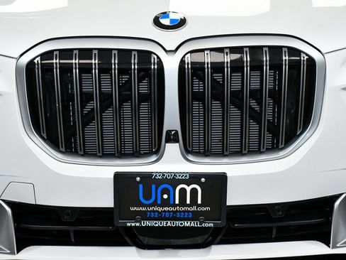 Used 2026 BMW X7 xDrive40i image 94