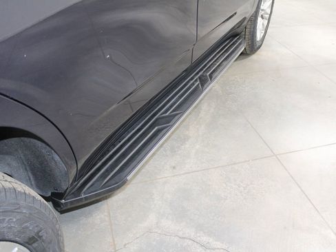 Used 2024 Chevrolet Tahoe Premier image 12