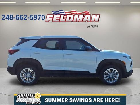 Used 2023 Chevrolet TrailBlazer LS FWD image 7