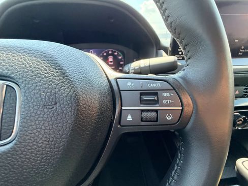 Used 2025 Honda Accord EX-L image 14