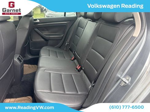 Used 2012 Volkswagen Jetta TDI FWD image 12