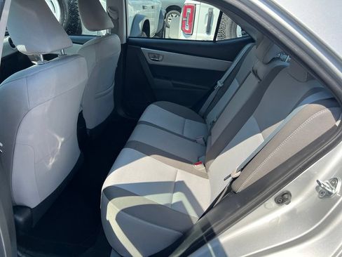 Used 2017 Toyota Corolla LE w/ Carpet Mat Package (TMS) FWD image 15