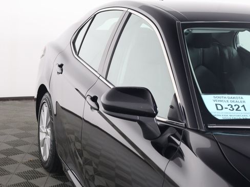 Used 2024 Toyota Camry LE image 14