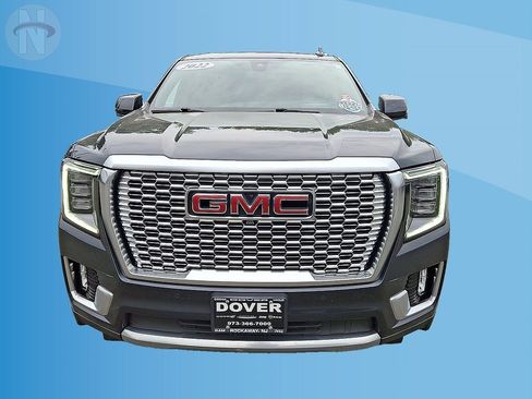 Used 2022 GMC Yukon XL Denali AWD/4WD image 29