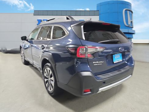 Used 2024 Subaru Outback Limited XT AWD/4WD image 4