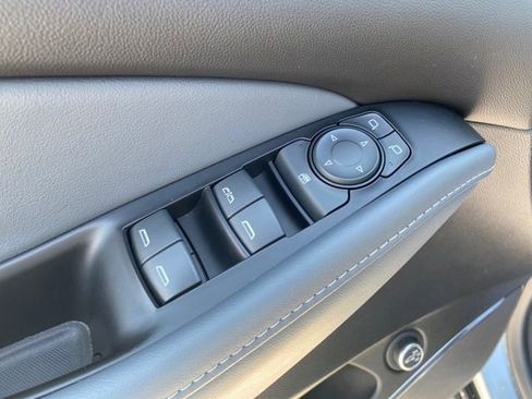 Certified 2023 Buick Enclave Essence w/ Sport Touring Edition image 16