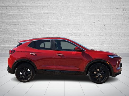 Used 2026 Buick Encore GX Sport Touring FWD image 5