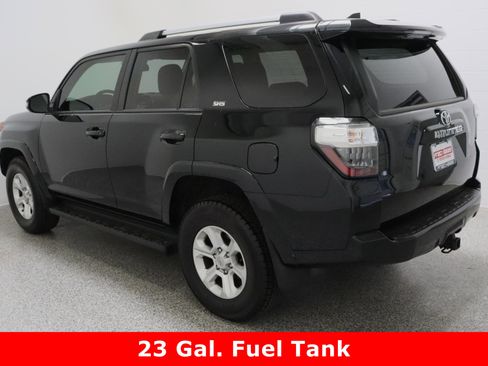 Used 2024 Toyota 4Runner SR5 Premium image 9