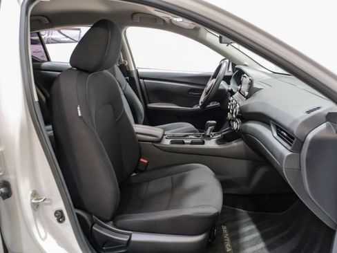 Used 2024 Nissan Sentra S image 37