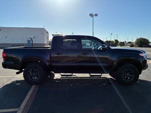 Used 2023 Toyota Tacoma SR5 w/ Technology Package AWD/4WD image 5