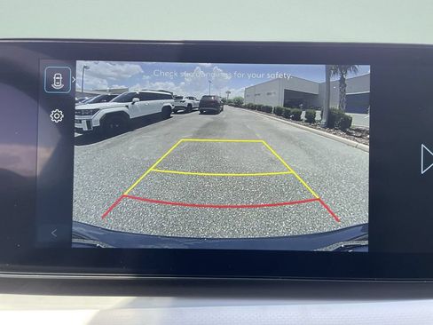Certified 2025 Hyundai Tucson SEL FWD image 28