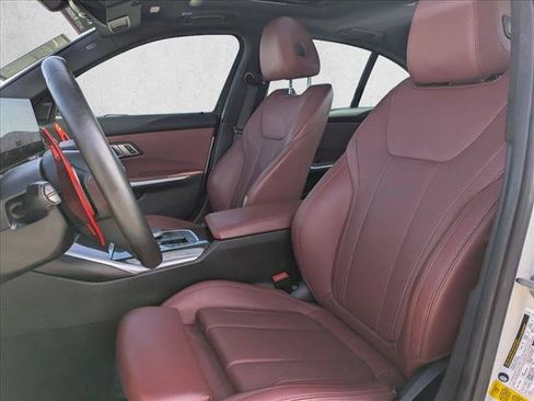 Used 2023 BMW 330i Sedan w/ Premium Package RWD image 17