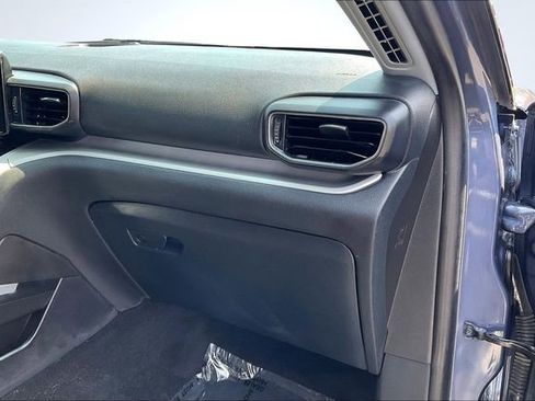 Certified 2021 Ford Explorer XLT w/ Equipment Group 202A image 17