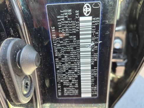 Used 2024 Toyota Corolla LE FWD image 21