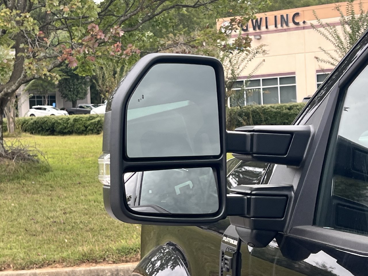 New 2026 Ford F450 Platinum w/ FX4 Off-Road Package AWD/4WD image 28