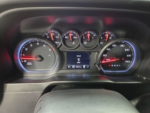 Used 2019 Chevrolet Silverado 1500 Custom w/ Custom Value Package image 13