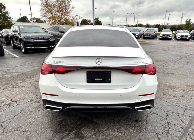 Used 2024 Mercedes-Benz E 350 4MATIC Sedan image 13