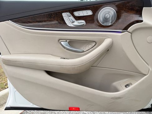 Used 2017 Mercedes-Benz E 300 image 43