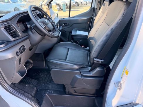 New 2026 Ford Transit 250 148 Medium Roof image 8