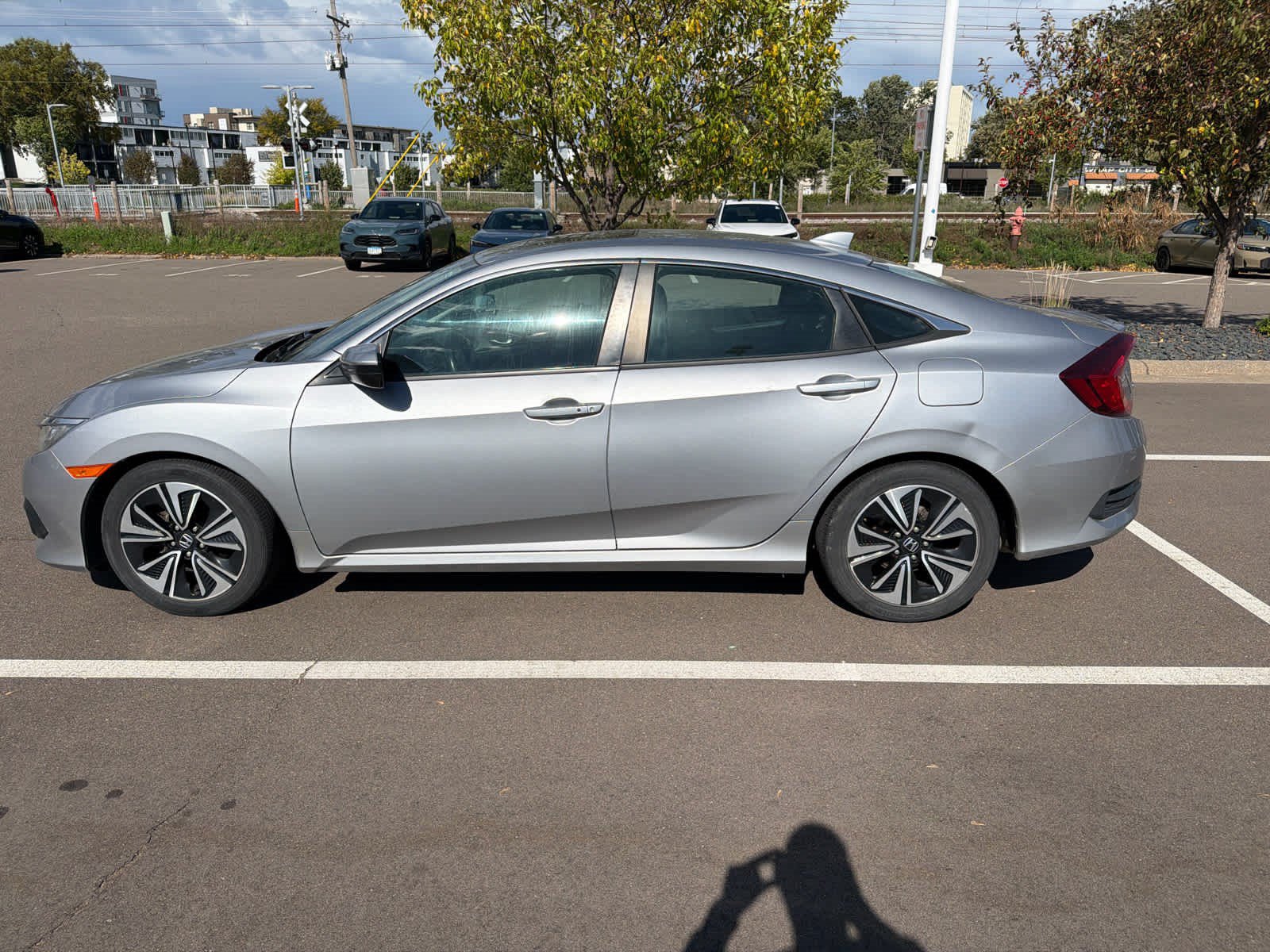 Used 2016 Honda Civic EX-L image 9