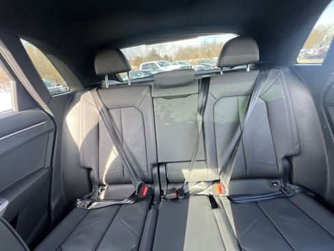 Used 2025 Audi Q3 2.0T Premium AWD/4WD image 29