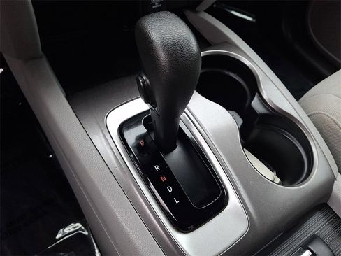 Used 2016 Honda Pilot LX image 17