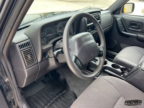Used 2001 Jeep Cherokee Limited AWD/4WD image 49