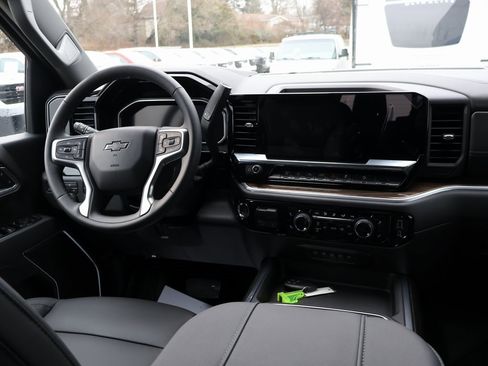 New 2026 Chevrolet Silverado 3500 LT w/ Trail Boss Package image 31