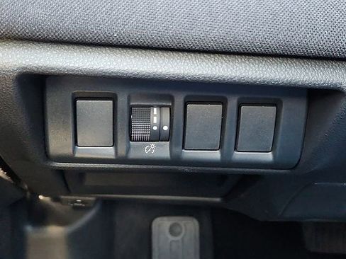 Certified 2025 Subaru Outback image 18