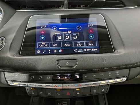 Used 2020 Cadillac XT4 Premium Luxury w/ Enhanced Visibility Package FWD image 23
