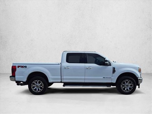 Certified 2020 Ford F250 Lariat w/ Lariat Ultimate Package AWD/4WD image 4