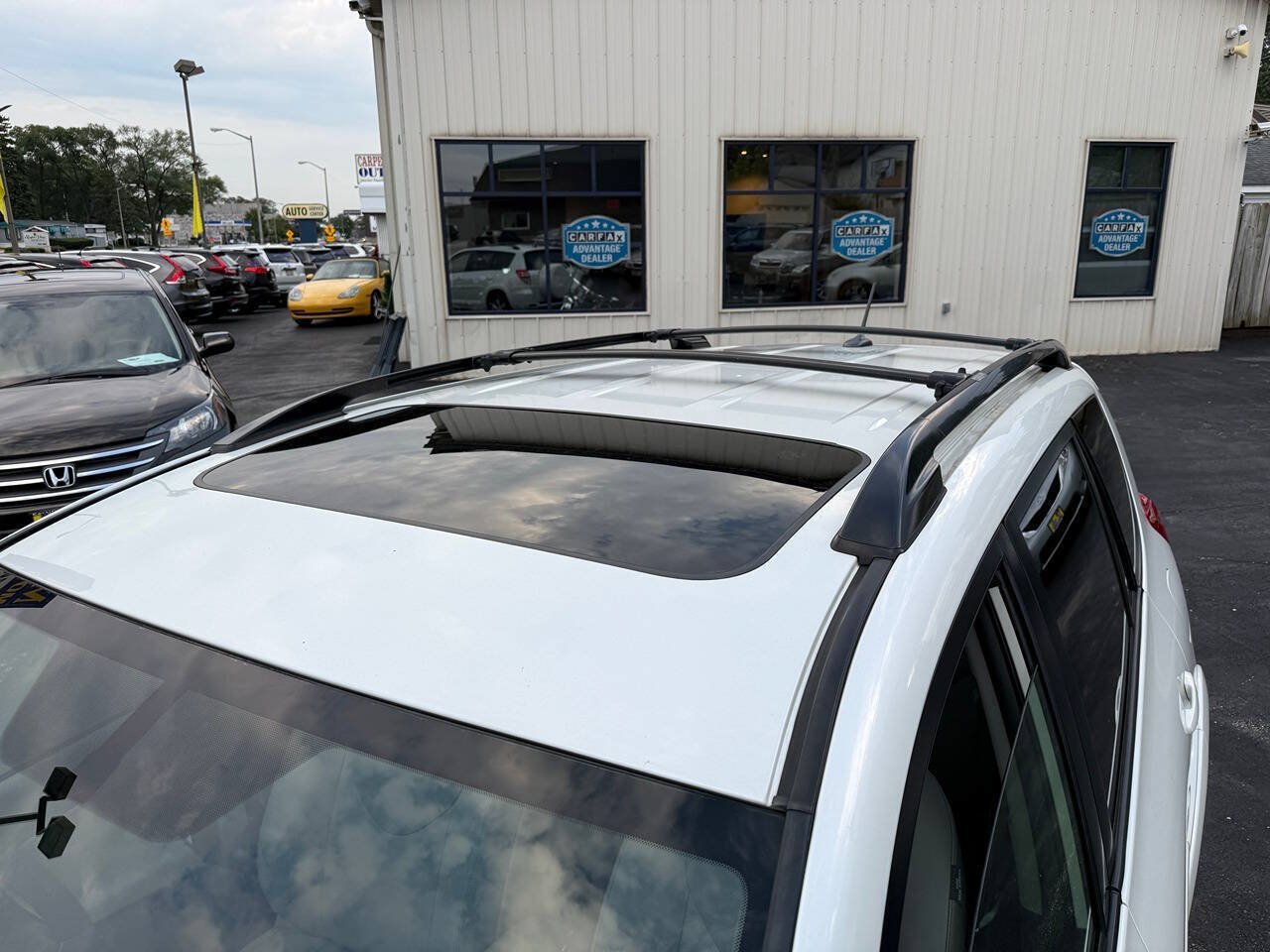 Used 2010 Toyota RAV4 Limited w/ Limited Extra Value Pkg AWD/4WD image 9